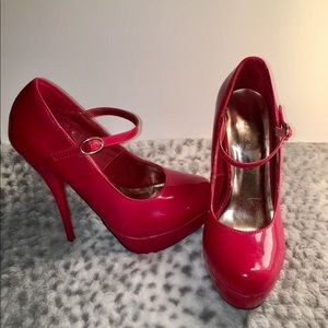GLAZE platform heels